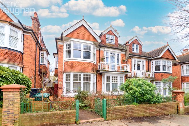2 bed flat