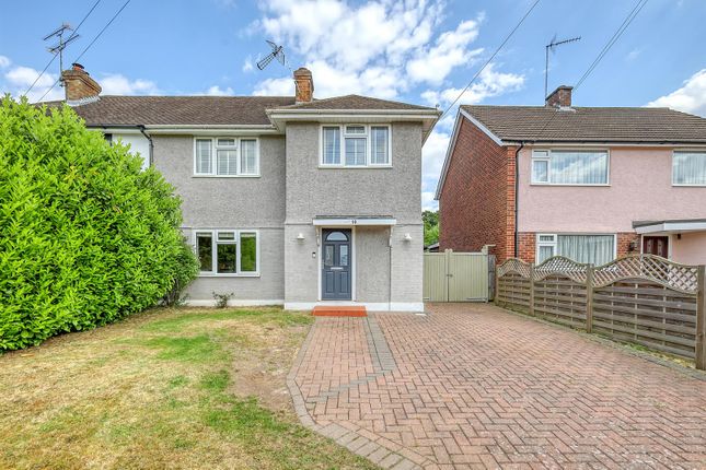 Abbots Close, Shenfield, Brentwood 3 bed semi