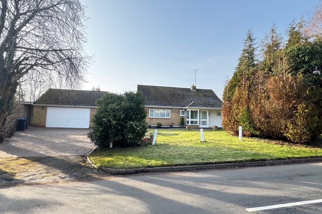 Hill Wootton Road, Leek Wootton, Warwick 3 bed detached bungalow for sale