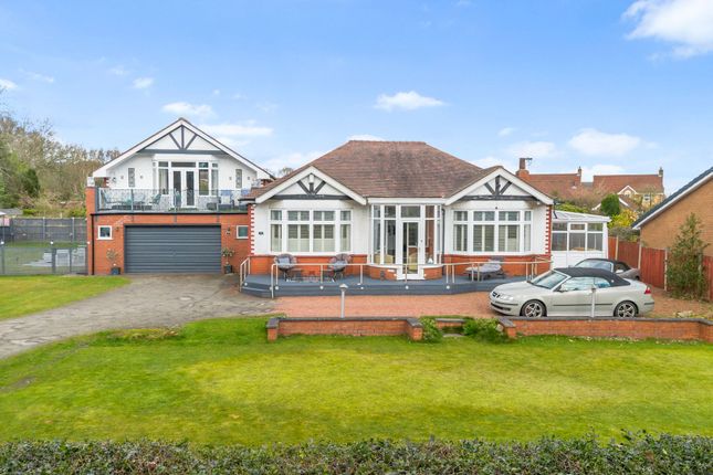 Hillside Road, Appleton, WA4 3 bed detached bungalow for sale