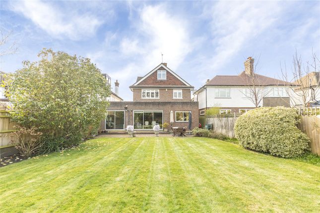London TW10 6 bed detached house for sale