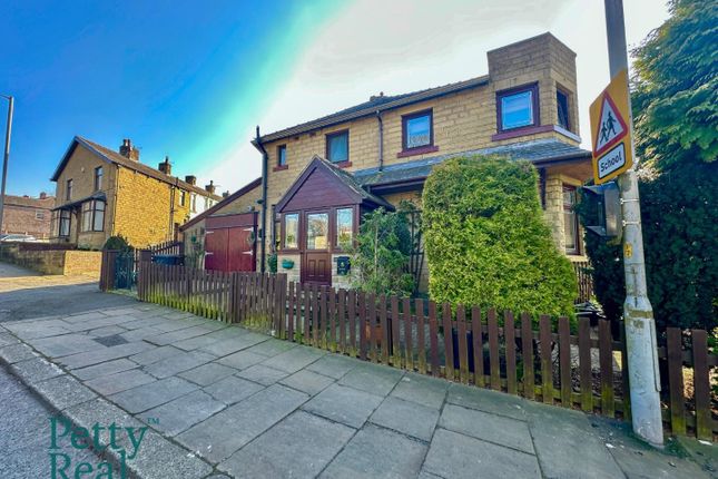 Walton Lane, Nelson 3 bed end of terrace house for sale