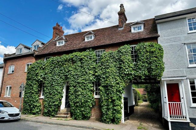 4 bedroom semi-detached house for sale