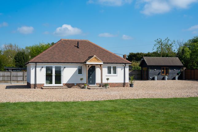 Faversham 2 bed detached bungalow for sale