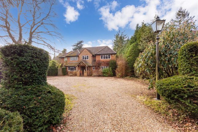6 bedroom detached house for sale
