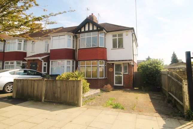 Worcester Gardens, Greenford 3 bed terraced house for sale