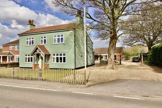 Main Road, Grainthorpe LN11 4 bed detached house for sale