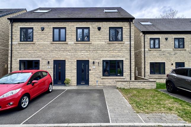 4 bedroom semi-detached house for sale