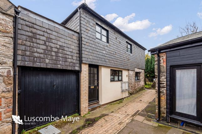 3 bedroom town house for sale
