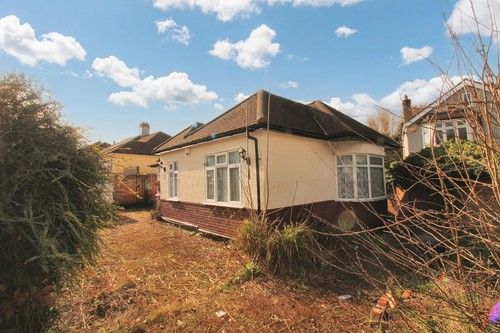 2 bedroom bungalow for sale