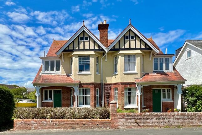 10 bed detached house