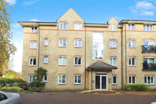Hardings Close, Hertfordshire HP3 2 bed flat for sale
