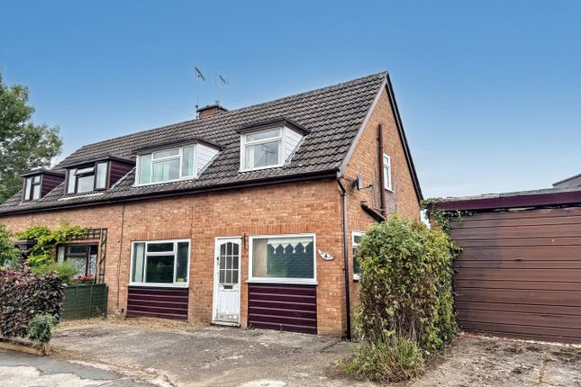3 bedroom semi-detached bungalow for sale