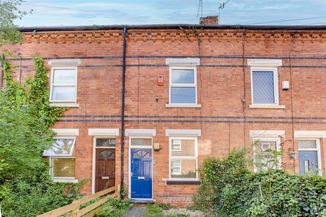 Wilton Terrace, Nottingham NG6 3 bed terraced house for sale