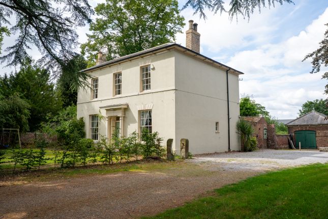Snaith DN14 5 bed detached house for sale
