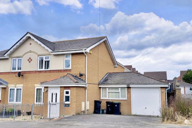 4 bedroom semi-detached house for sale