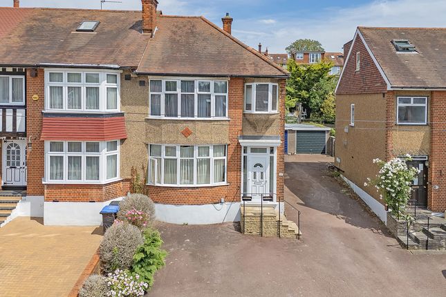 3 bed end terrace house