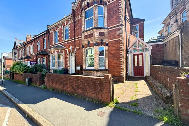 6 bedroom semi-detached house for sale