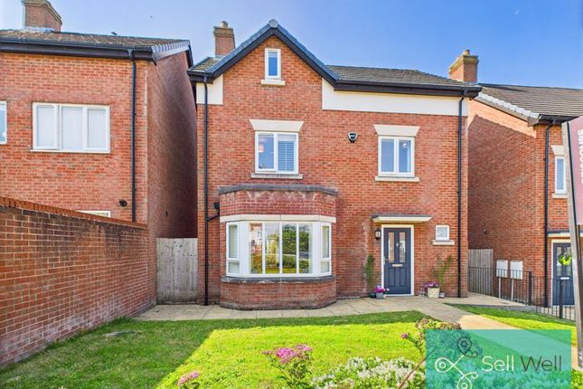 Vicars Hall Lane, Manchester M28 4 bed detached house for sale