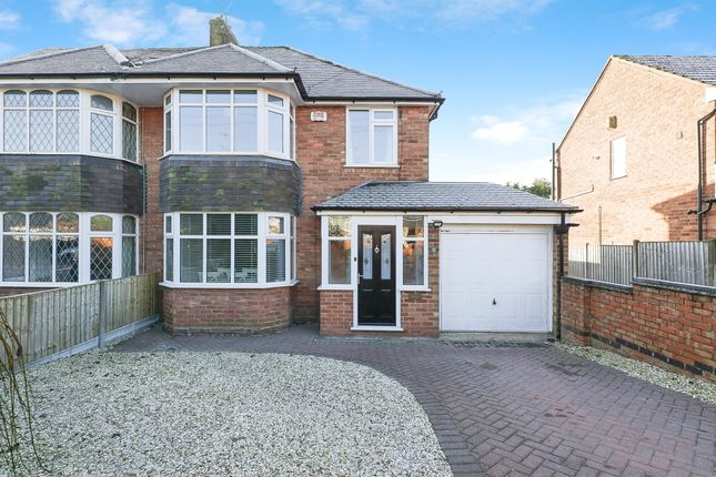 3 bedroom semi-detached house for sale