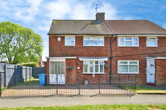 2 bedroom semi-detached house for sale