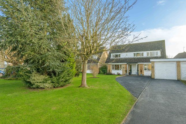 4 bed detached house