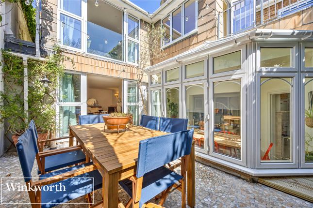 4 bedroom terraced house for sale