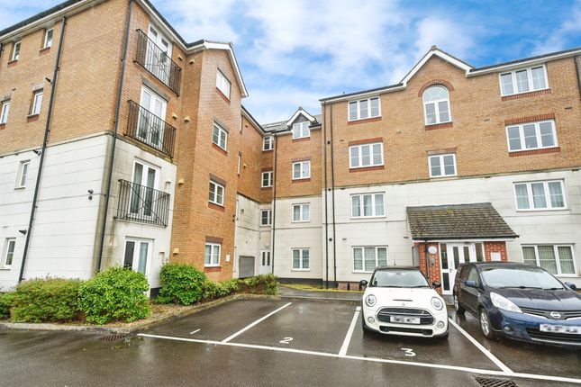 2 bedroom ground floor flat for sale