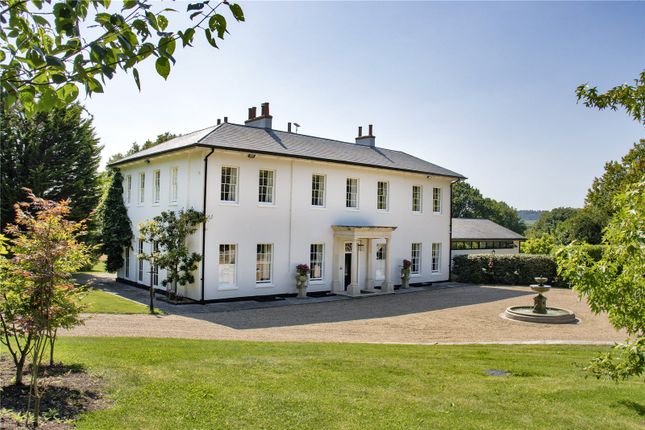 Hookwood Park, Oxted, Surrey, RH8 6 bed detached house for sale