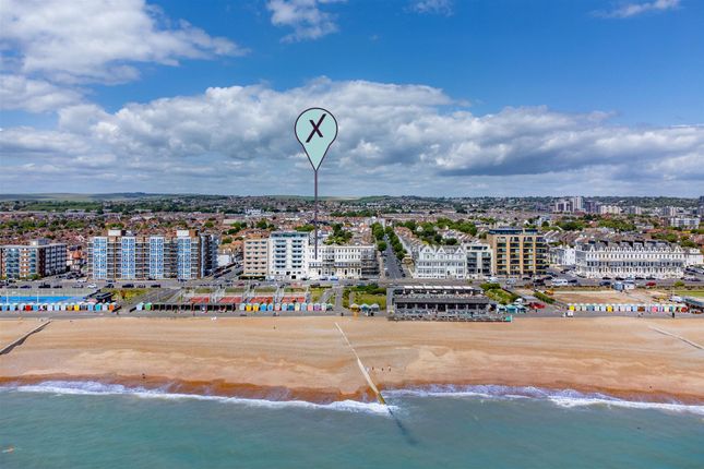 Kingsway, Hove 1 bed apartment for sale