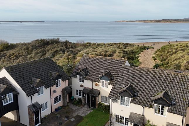 White House Close, Bideford EX39 2 bed semi