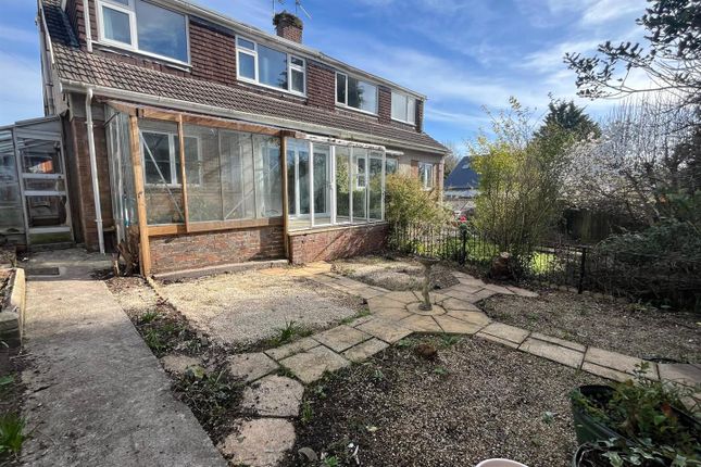 3 bed semi-detached house