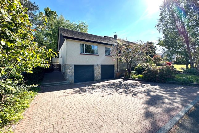 31 Stanely Avenue, Paisley 4 bed detached bungalow for sale