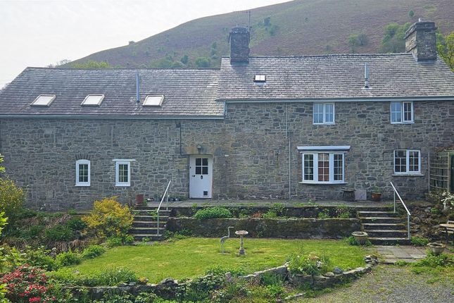 Llanwrthwl, Llandrindod Wells 5 bed house for sale
