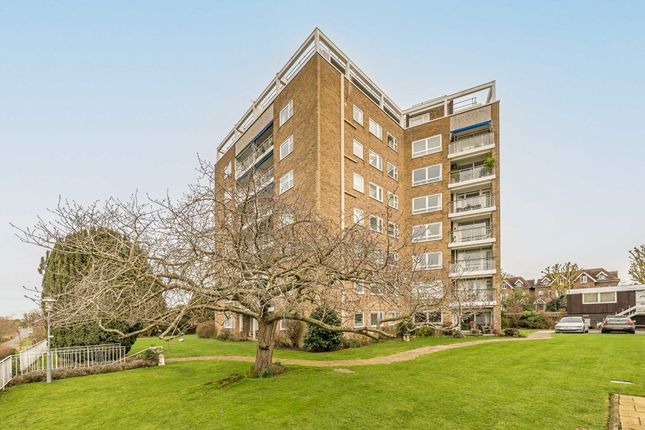 Albany Park Road, Kingston Upon... 2 bed flat for sale