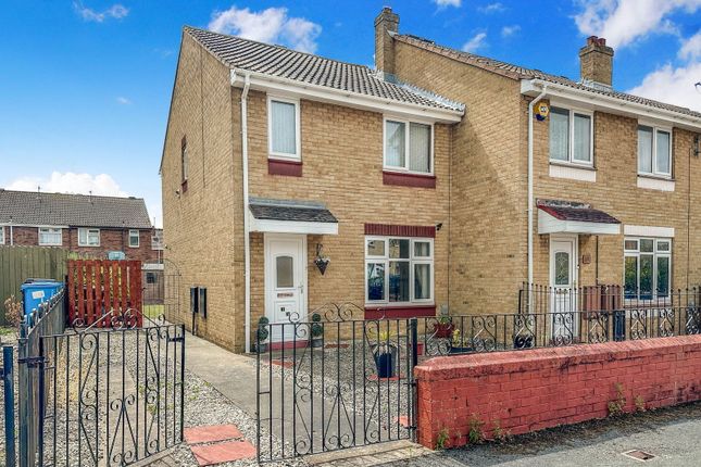 Massey Close, Hull HU3 2 bed end of terrace house for sale