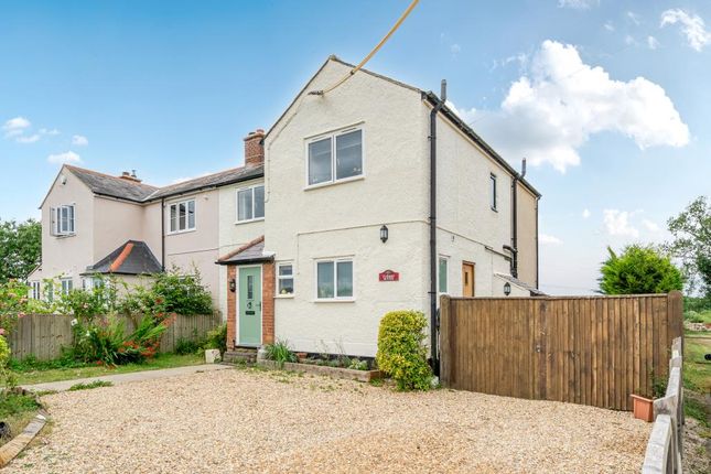 Honeyburge,  Buckinghamshire,  HP18 4 bed semi