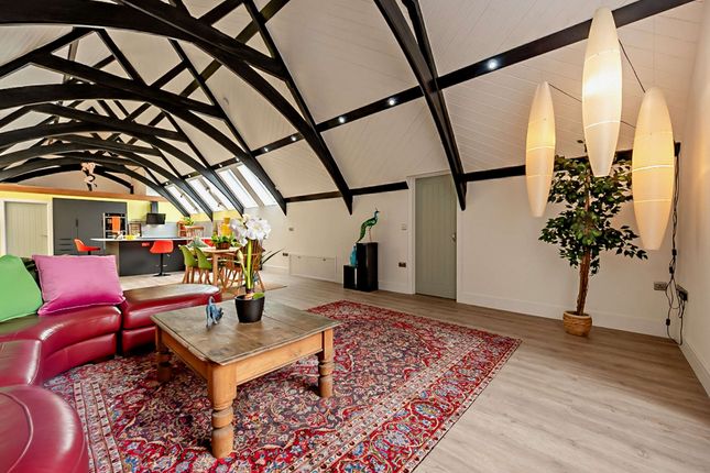 Market Street, Wales SA33 4 bed property for sale