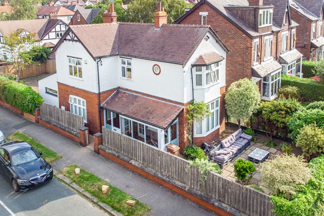 Leeds LS8 3 bed detached house for sale