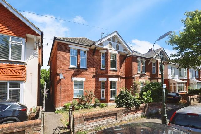 Cowper Road, Bournemouth BH9 2 bed apartment for sale