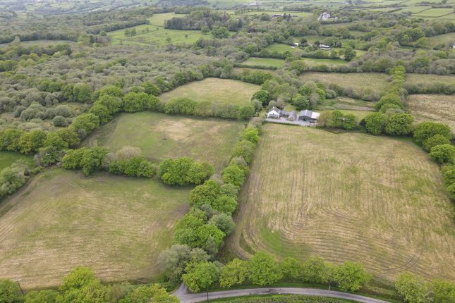 Capel Isaac, Llandeilo, SA19 4 bed property with land for sale