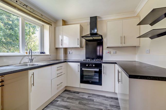 welham Grove, Retford, DN22 2 bed semi