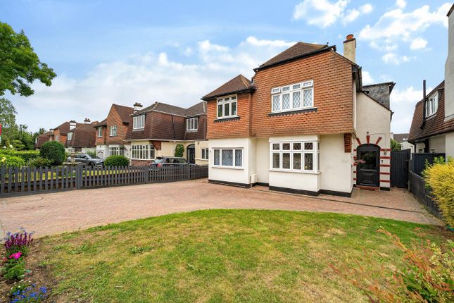 Hayes Lane, Beckenham, BR3 5 bed detached house for sale
