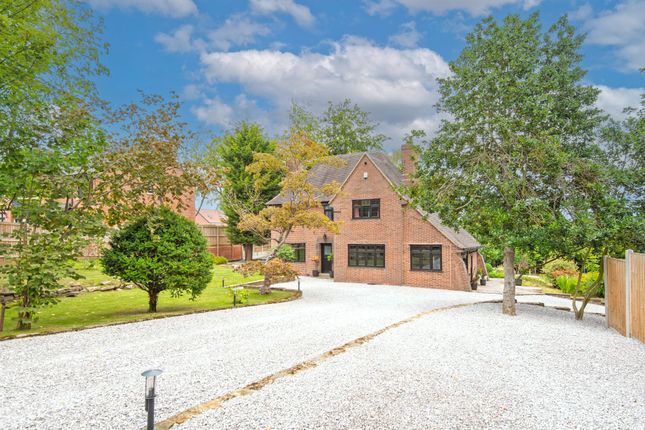 Mansfield Road, Chesterfield S41 4 bed detached house for sale