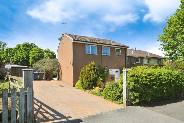 4 bedroom end of terrace house for sale