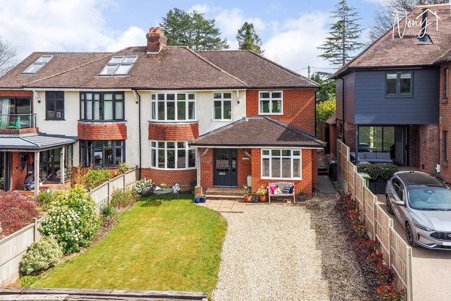 4 bedroom semi-detached house for sale