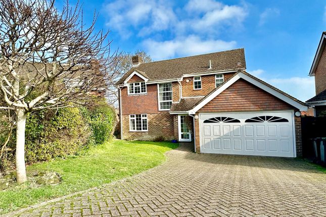 4 bed detached house