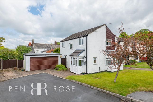 Millbrook Close, Wheelton, Chorley 4 bed detached house for sale