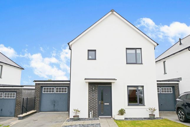 Gwartha Close, St. Austell PL25 4 bed detached house for sale