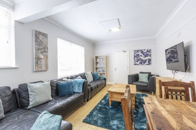 Fitzroy Street, Hull, HU5 7 bed end of terrace house for sale